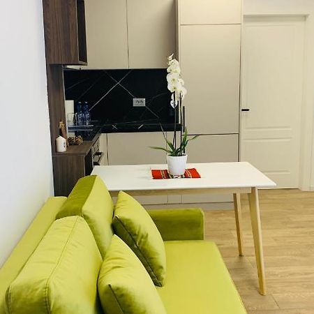 Proper Central Apartment Tiranë Ngoại thất bức ảnh