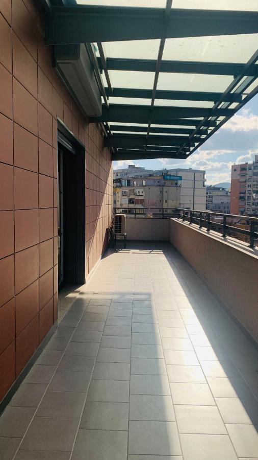 Proper Central Apartment Tiranë Ngoại thất bức ảnh