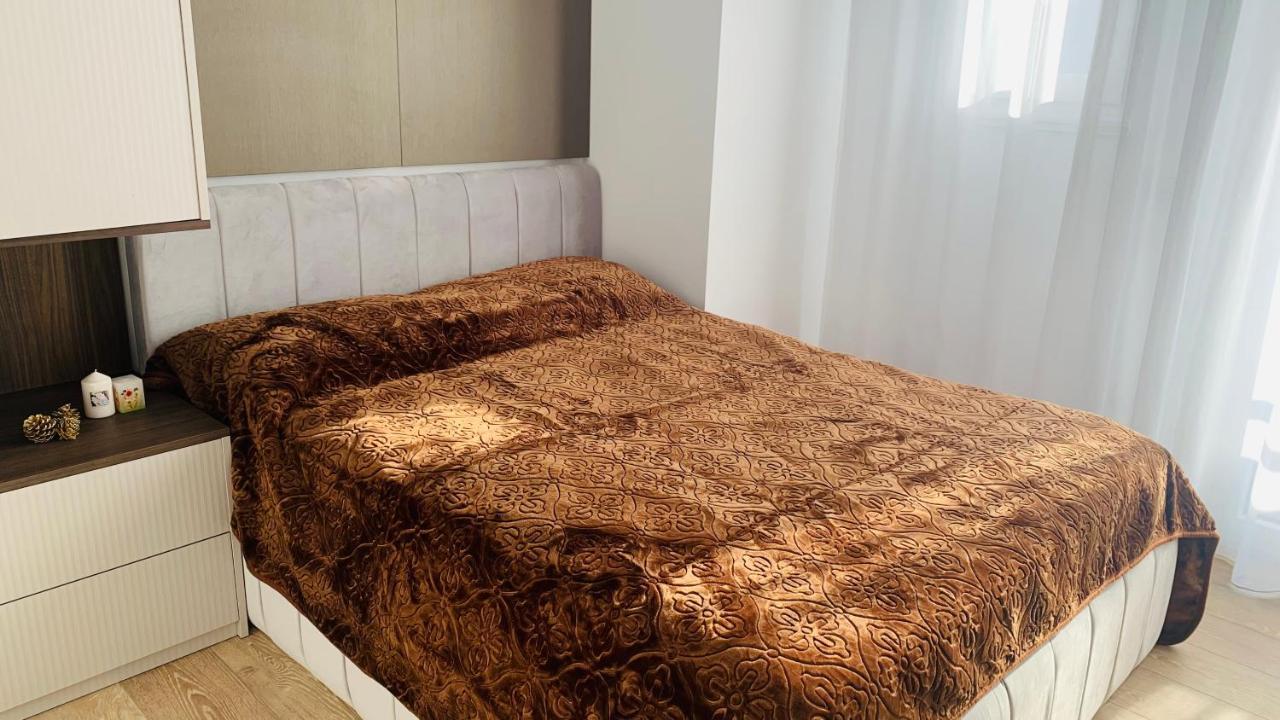 Proper Central Apartment Tiranë Ngoại thất bức ảnh